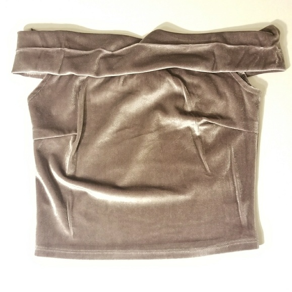 Velvet off shoulder crop top - Picture 4 of 4